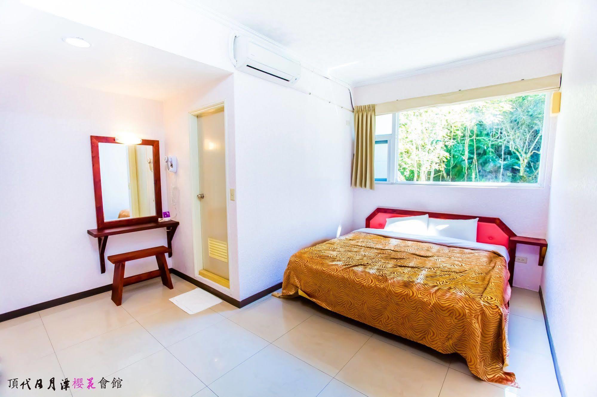Dingdai Cherry Blossoms Resort Nantou Exterior photo